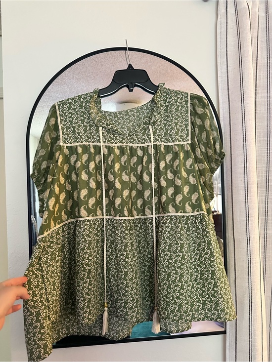 Tops - Green Boho Print Short Sleeve Peasant Top